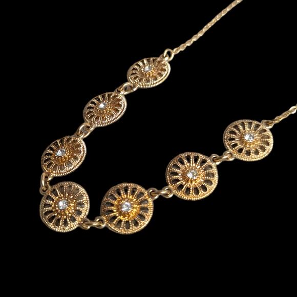 Banana Republic Dainty Goldtone Necklace featuring - Picture 1 of 3